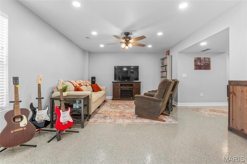 Tuscany Rdg - Residential