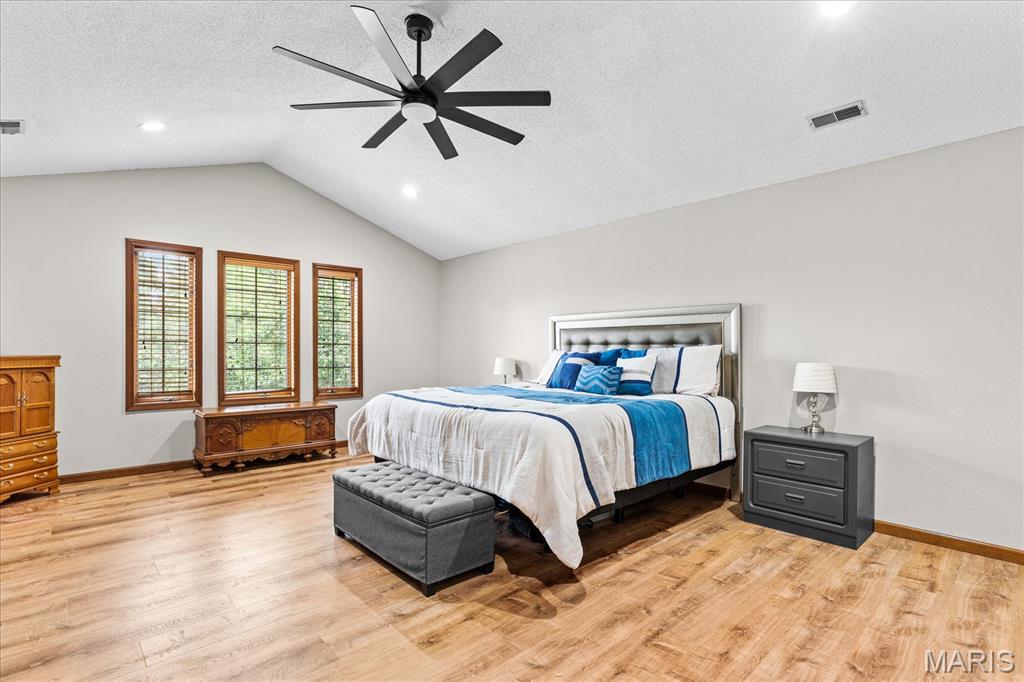 Woodridge Estates 5th Add - Residential