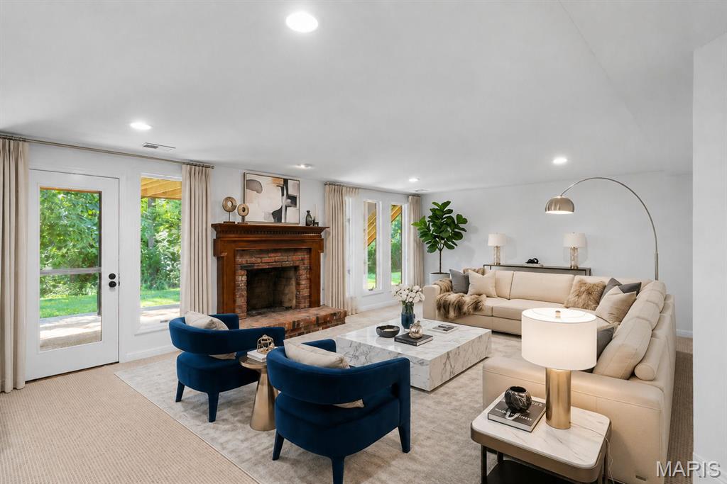 Baywood Villages Condominiums - Residential
