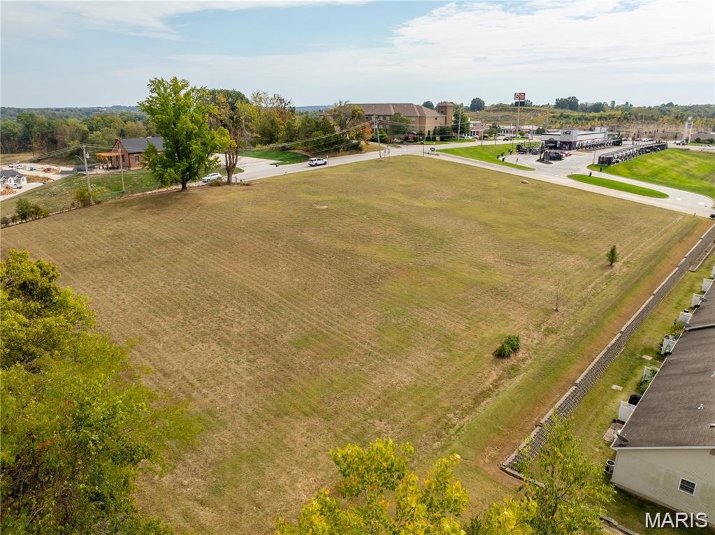 Willows At The Lake - Commercial Sale