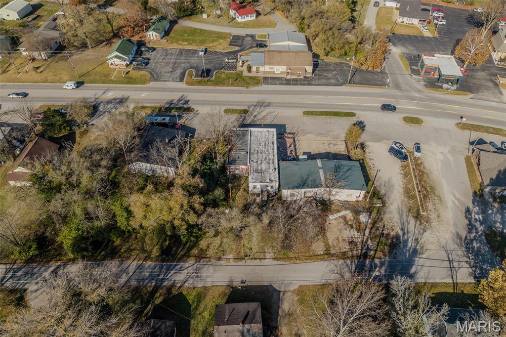 Bell-Wyrick Sub - Commercial Sale
