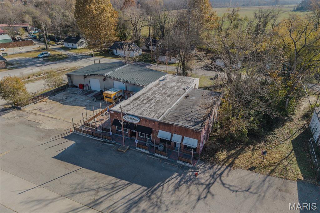 Bell-Wyrick Sub - Commercial Sale