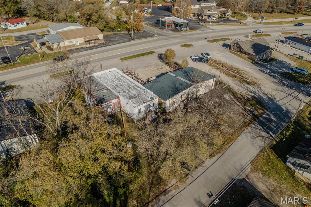 Bell-Wyrick Sub - Commercial Sale