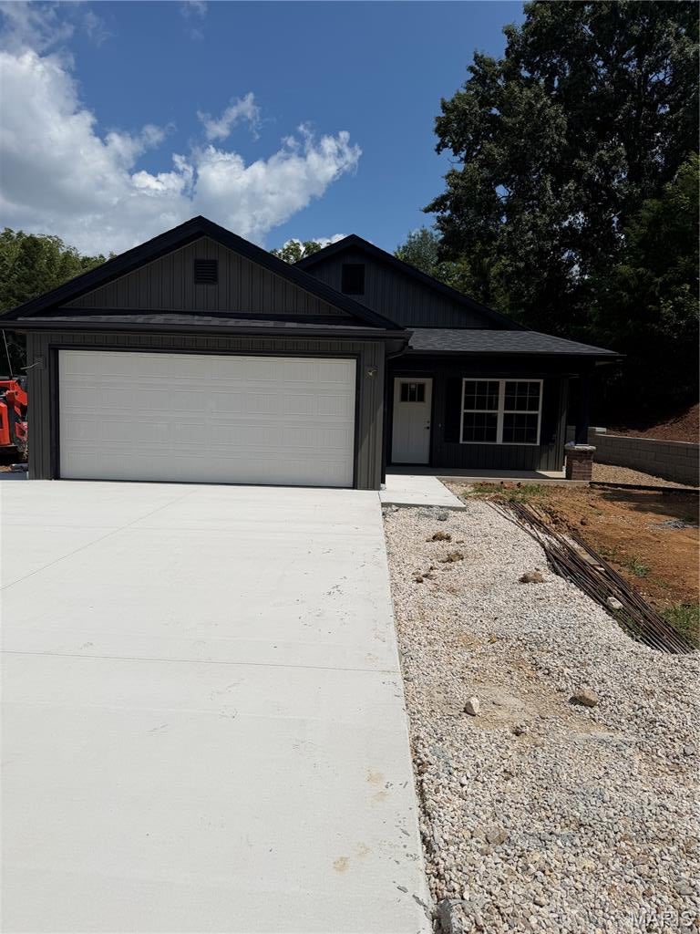 New construction! Located on a quiet, cul de sac street, you will find this thoughtfully crafted home. From the vaulted ceiling in the great room to the beautiful hardware and light fixtures, this home has been constructed with precision to detail. Notice the gorgeous tile throughout the home, walk in closets, and open concept living space.  Walk out to the back yard and enjoy a sense of seclusion from the neighbor behind. Enjoy spending time outside on the front porch or grilling on the covered back patio.