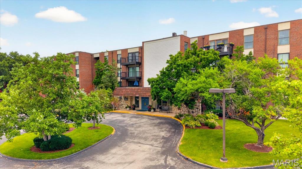 Golfview On The Green Ph Iii - Residential