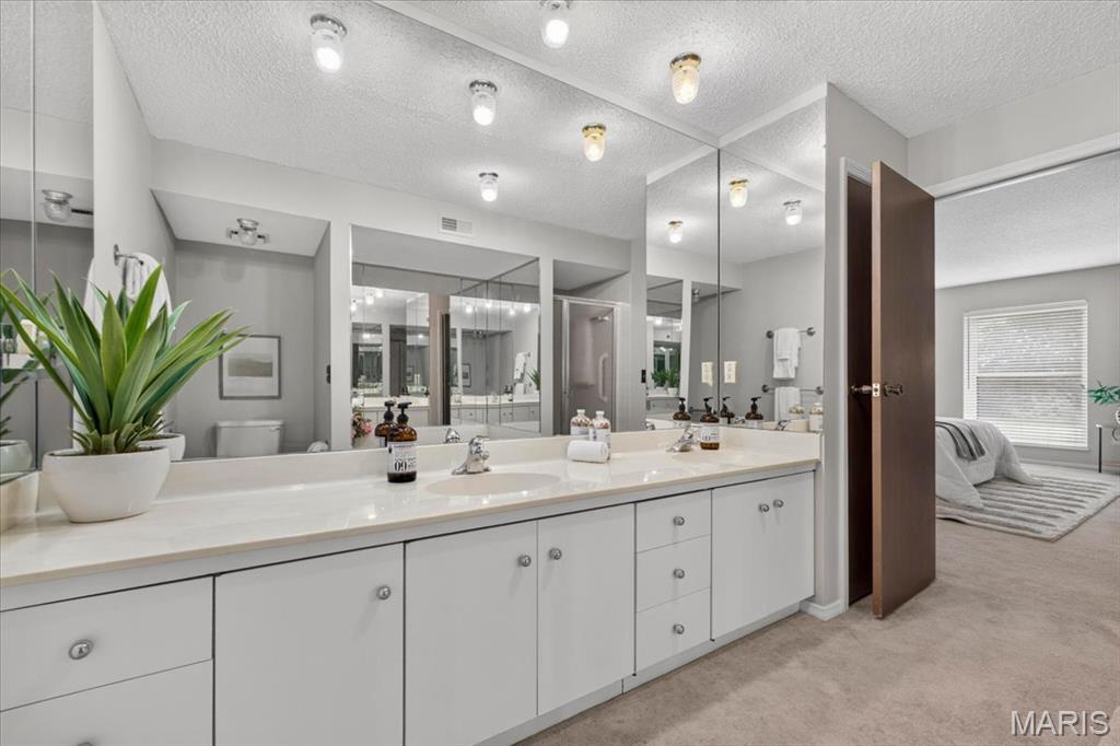 Golfview On The Green Ph Iii - Residential