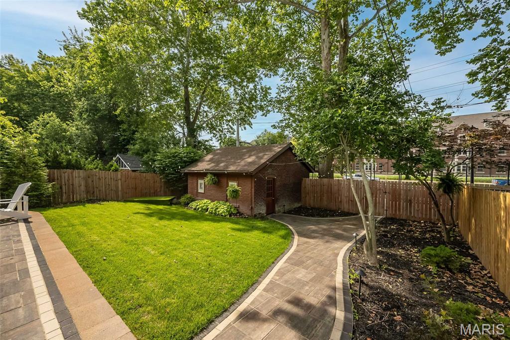 Ames Place - Residential