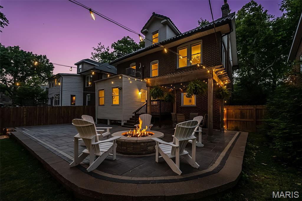 Ames Place - Residential