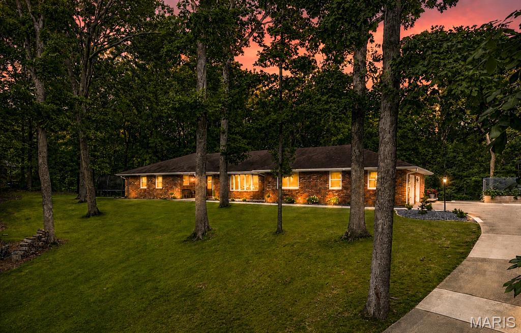 Chateau Oaks - Residential