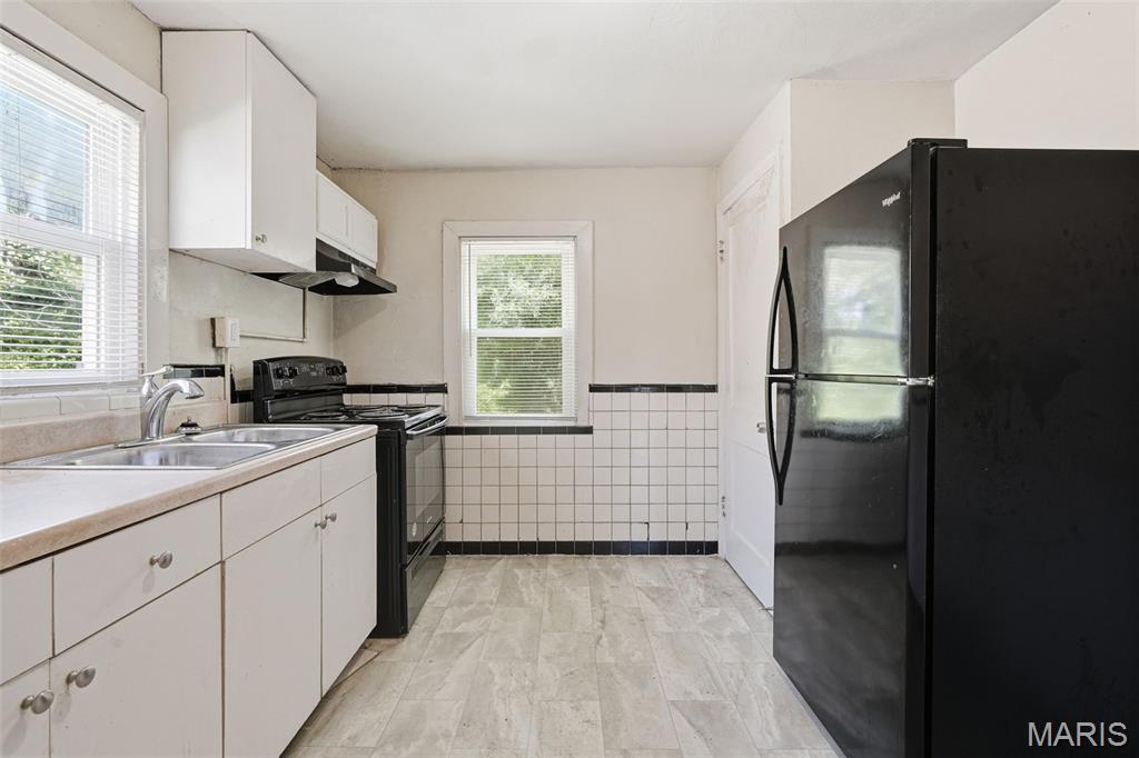 Belle Mead Place Resub Acre Lt 4 - Residential