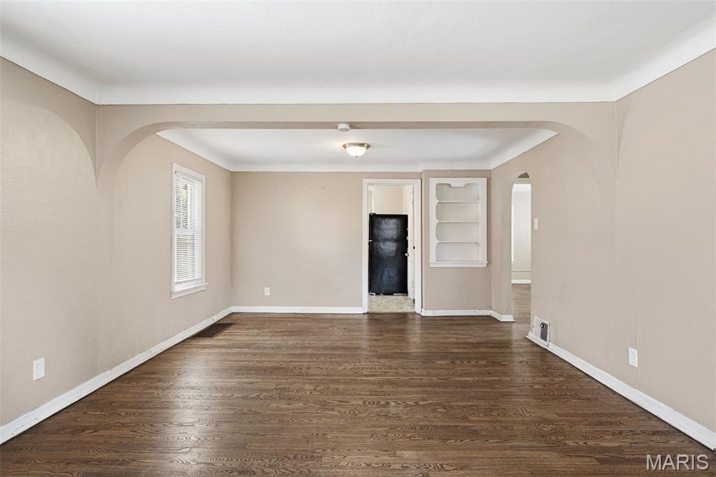 Belle Mead Place Resub Acre Lt 4 - Residential