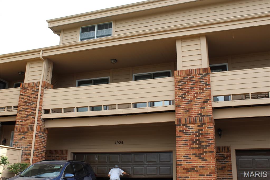 Aspen Ridge Condo Sec I - Residential