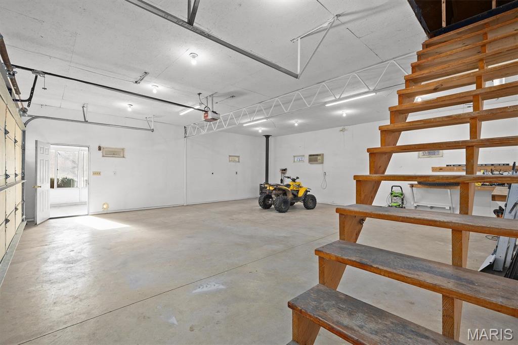 NOT IN A SUBDIVISION - Residential