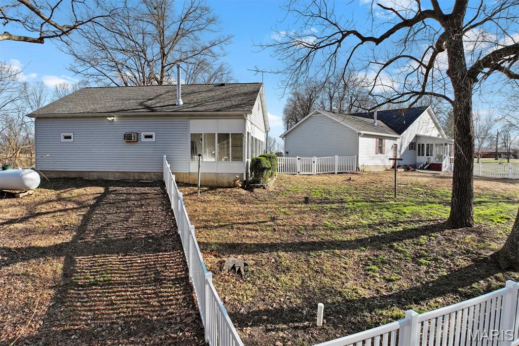 NOT IN A SUBDIVISION - Residential