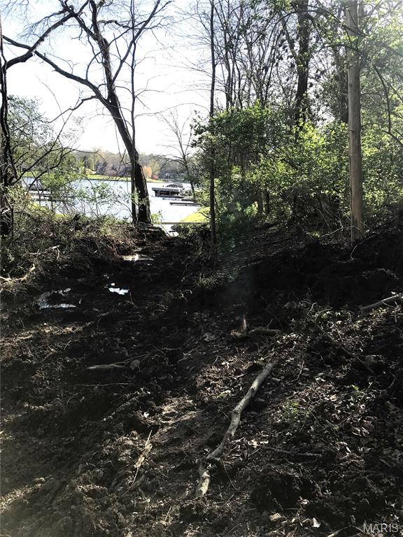 Lake Tishomingo - Land