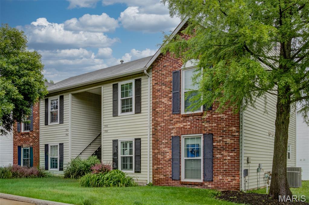 This second level condo is a perfect starter home for anyone who is tired of renting! It’s in a great location close to all major St Charles highways and shopping centers. The skylight and bay windows make this space feel bright and open. The wood burning fireplace gives warmth to cozy winter nights. Private deck with storage overlooks spacious, green common ground making it the perfect spot for morning coffee or an evening glass of wine. Recent updates within the last few years include a new water heater, new appliances, and a renovated bathroom to make this condo move-in ready. Recently installed stackable washer and dryer stay. Low condo fees include water, sewer, and trash. For an extra $40 a month you can have access to the subdivision pool and $20 for pool fob; you may want to take advantage of it this summer!