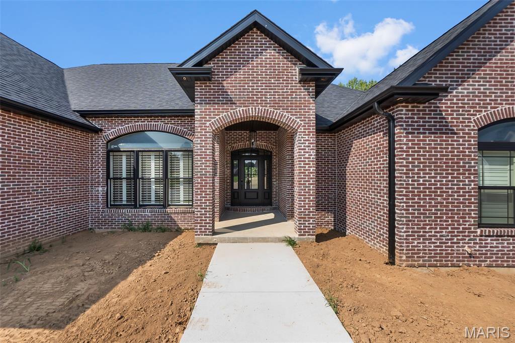 Windwood Lake Estate - Residential