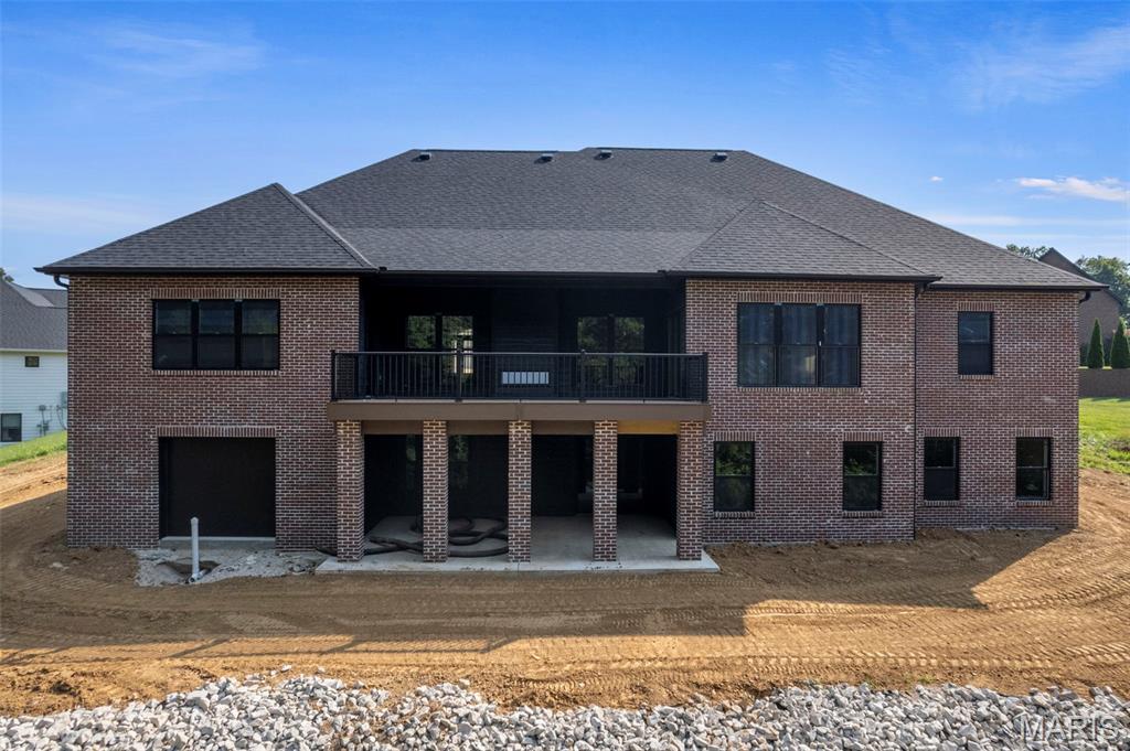 Windwood Lake Estate - Residential
