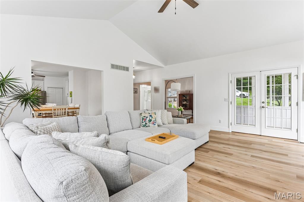 Imperial Hills 01 - Residential