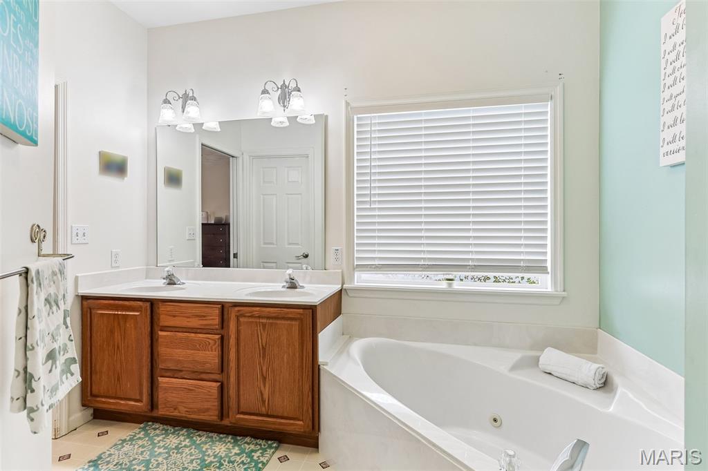 Imperial Hills 01 - Residential