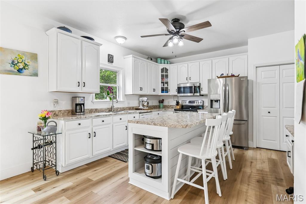 Imperial Hills 01 - Residential