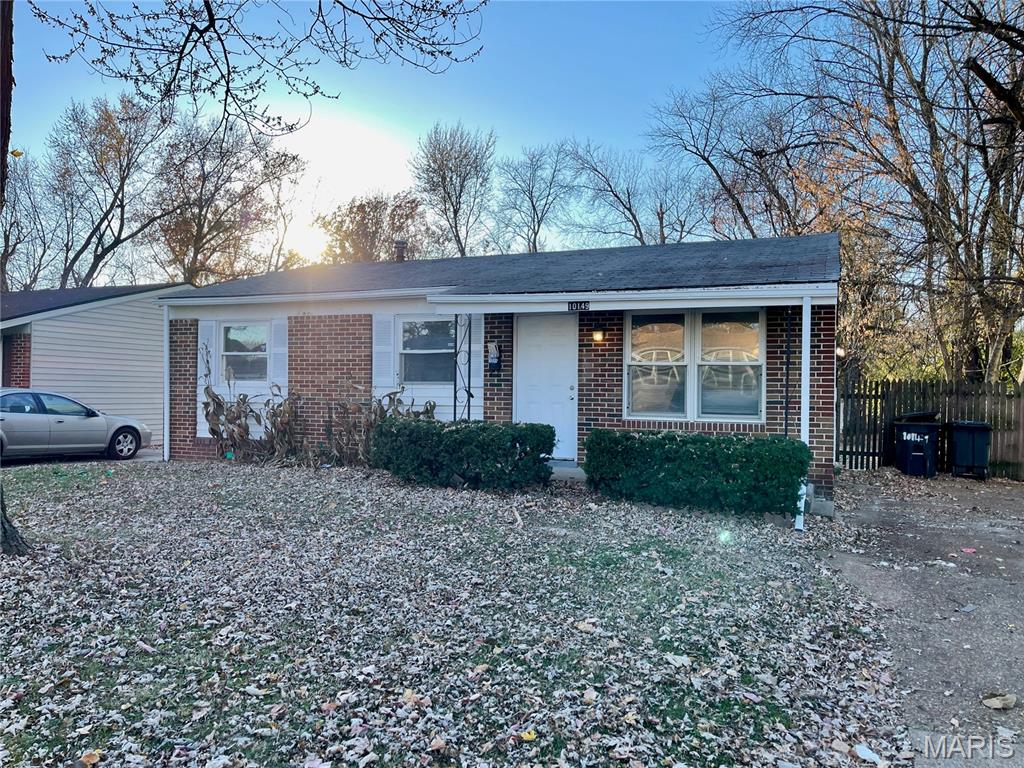 Calling all investors!!! Here's another turnkey property to add to your growing portfolio. Occupied by a long-term tenant at $1039/month, leased through 1/31/27.

No showings without an accepted contract. Please do not disturb tenants.