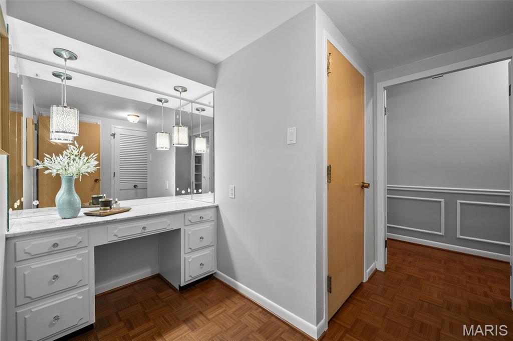 Park Mansion Condos - Residential
