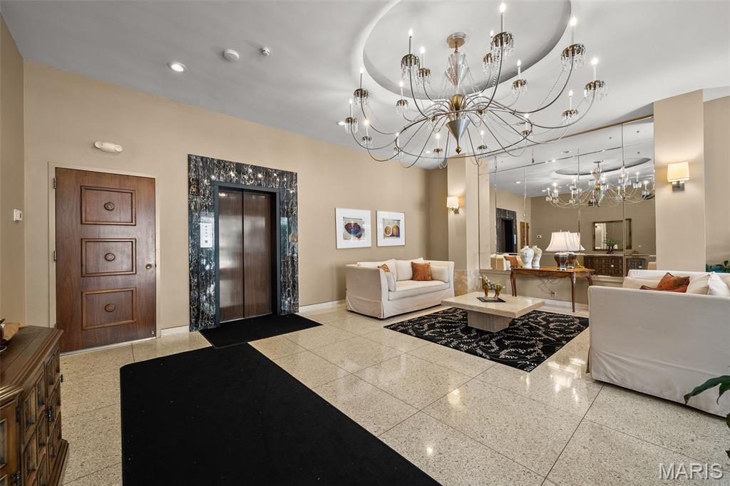 Park Mansion Condos - Residential