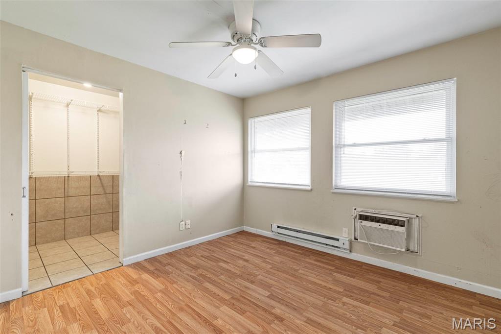 Hazelcrest Condo - Residential