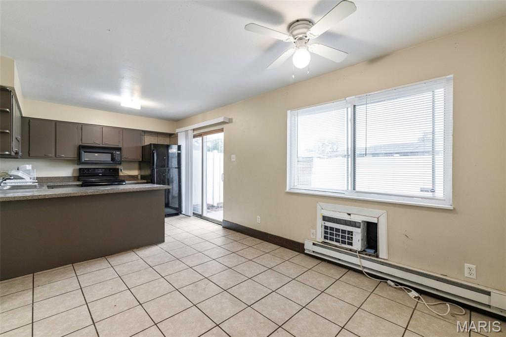 Hazelcrest Condo - Residential