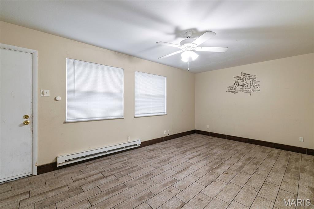 Hazelcrest Condo - Residential