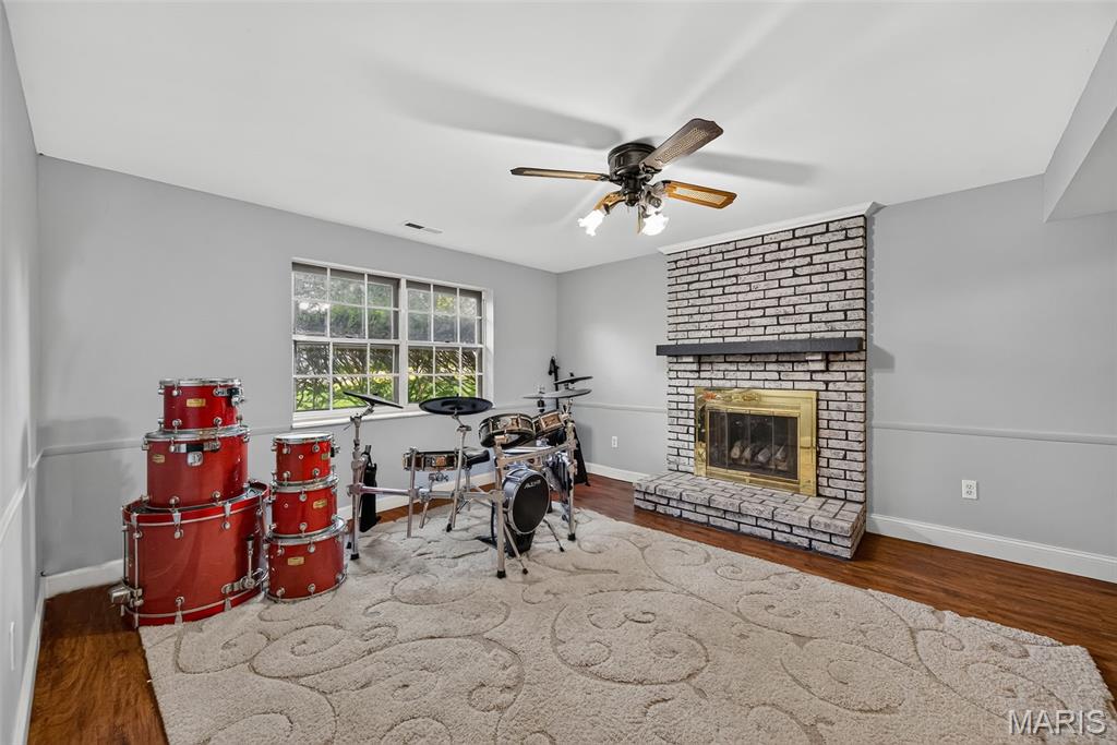 Twin Oaks Park - Residential