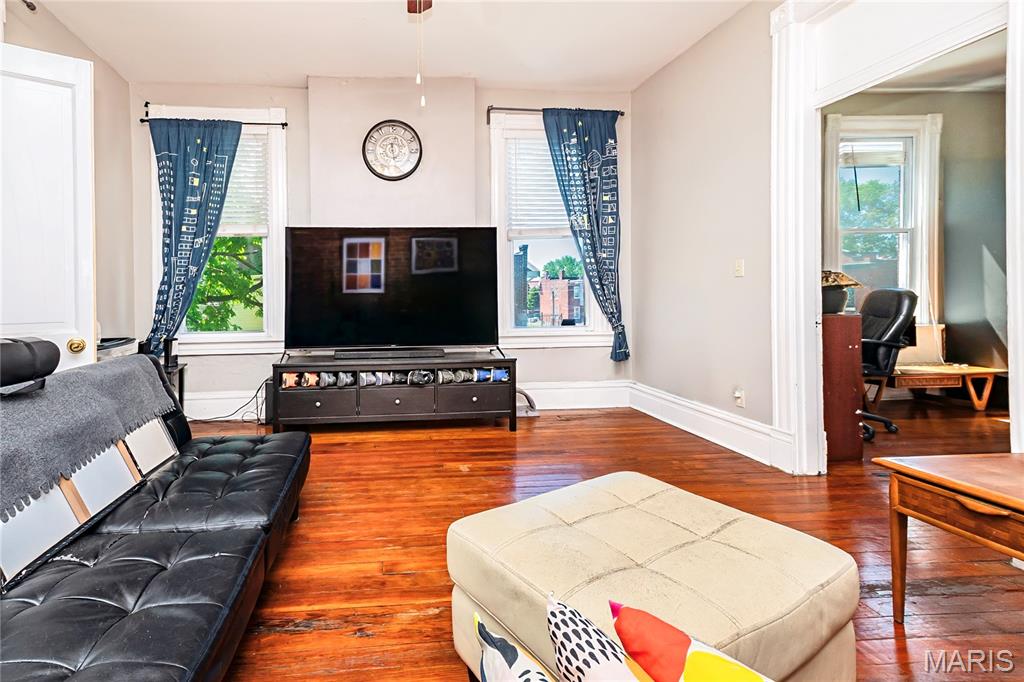 St Louis Commons Add - Residential