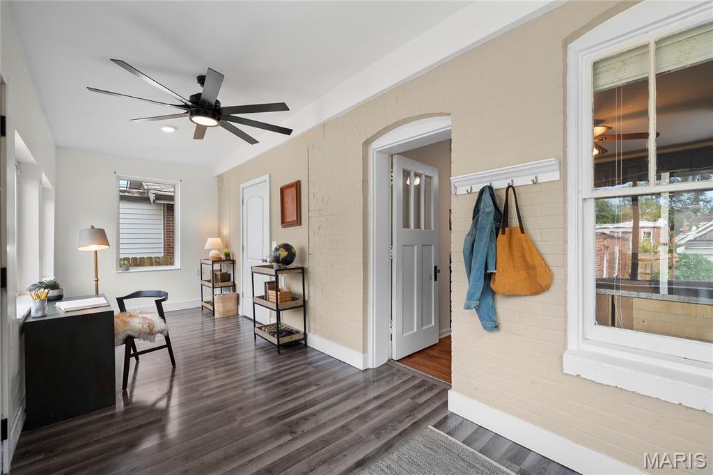 Russell Place - Residential