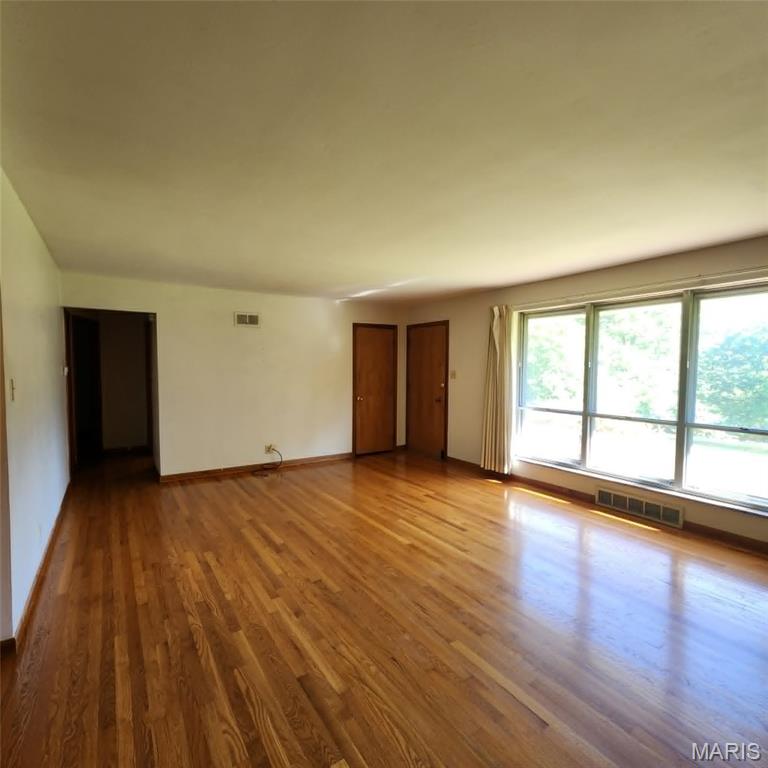 Gwenmil Lake - Residential