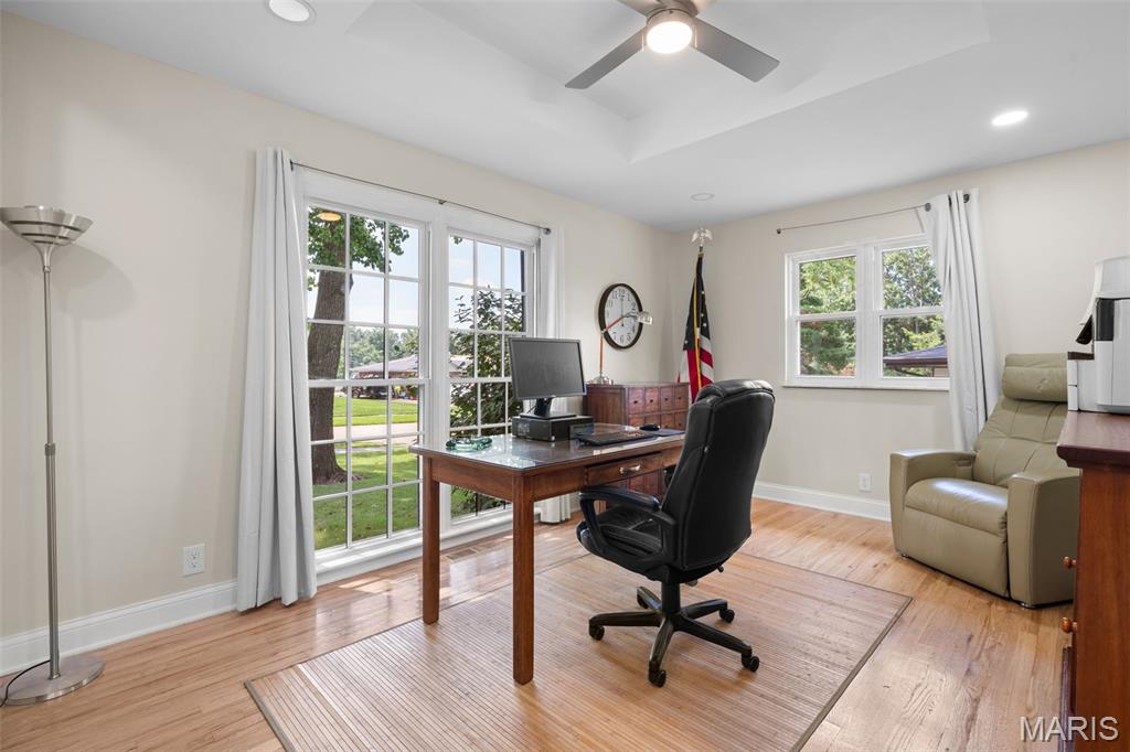 Ladue Trails Sec Of The Village Of - Residential