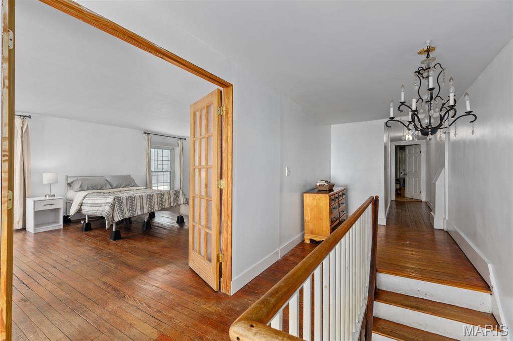 Penitentiary/Alton - Commercial Sale