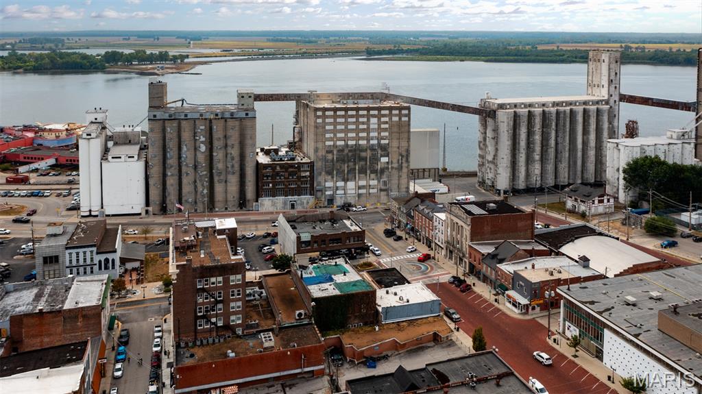 Penitentiary/Alton - Commercial Sale