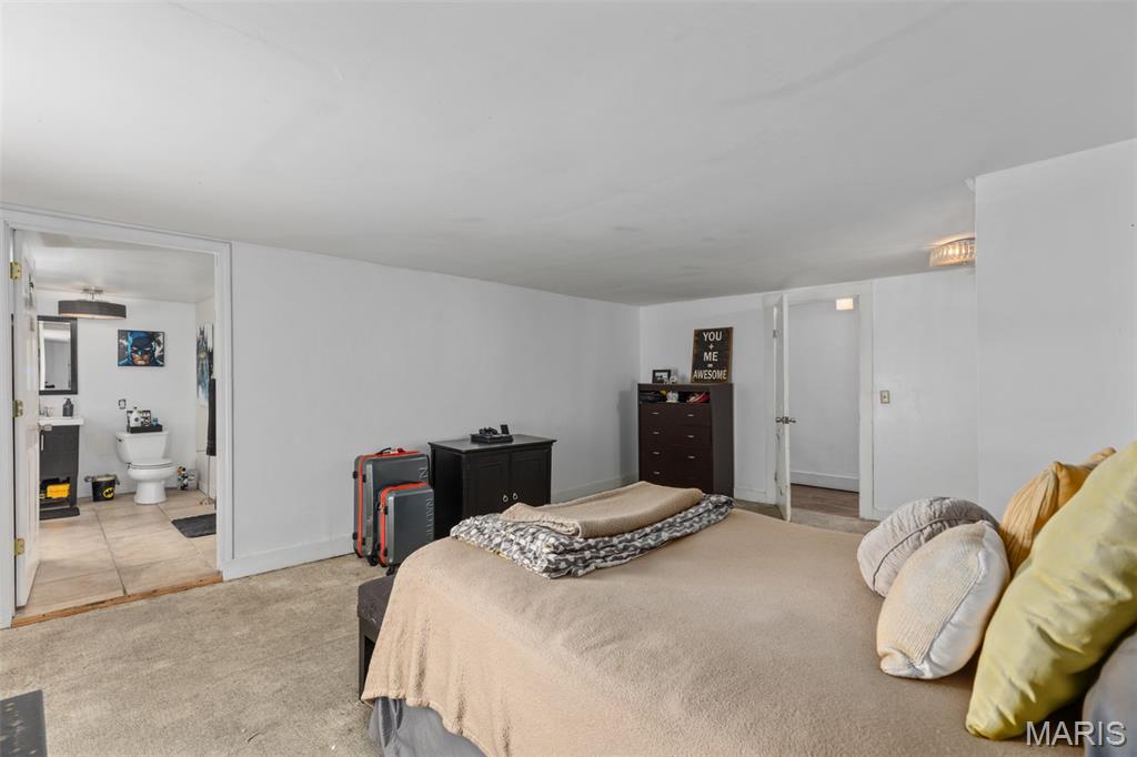 Penitentiary/Alton - Commercial Sale