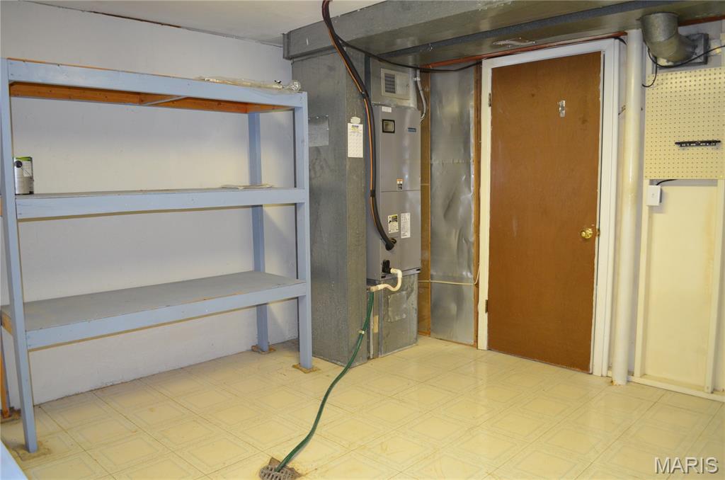 McKelvey Manor Condo - Residential