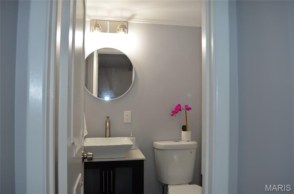 McKelvey Manor Condo - Residential