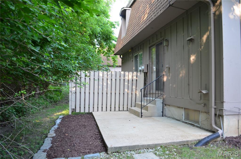 McKelvey Manor Condo - Residential