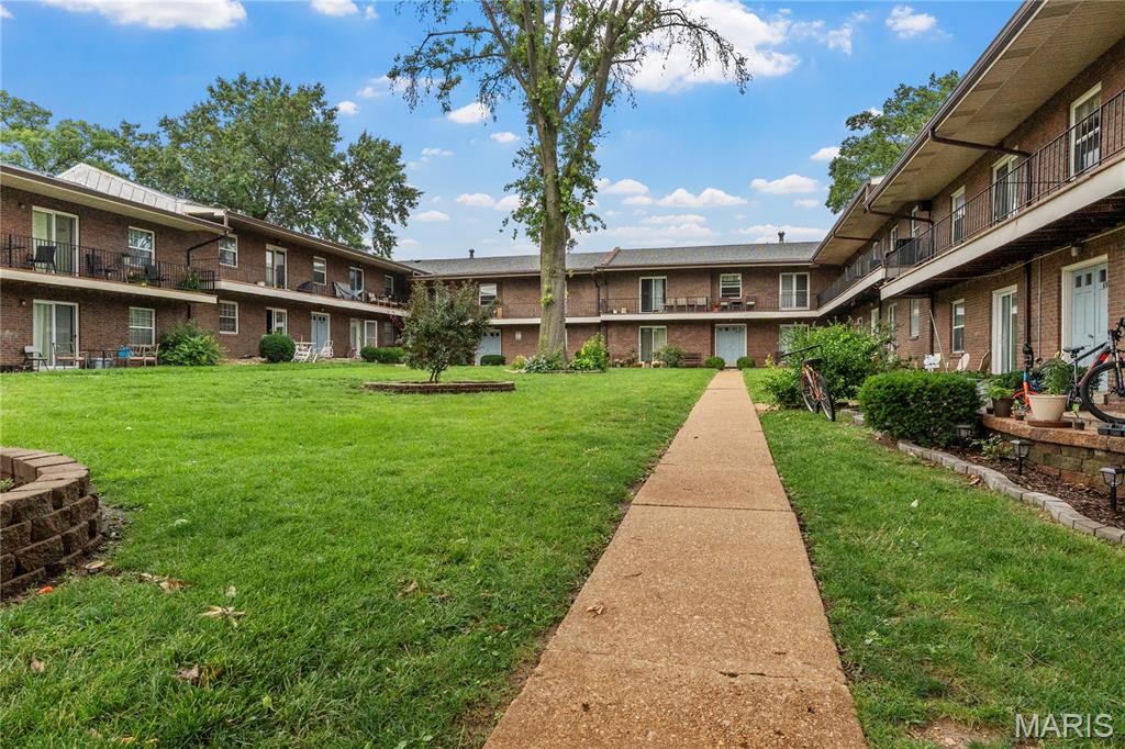 Colonial Woods Condo - Residential