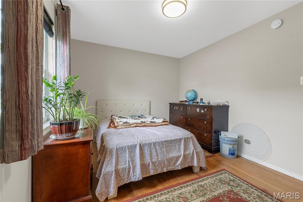 Colonial Woods Condo - Residential