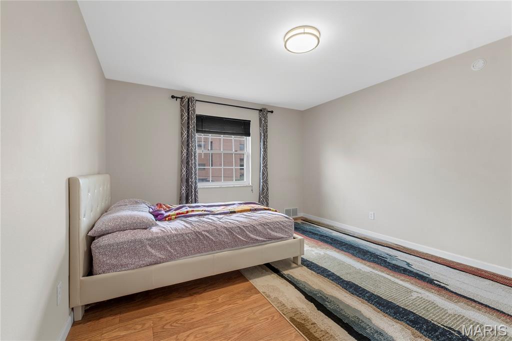 Colonial Woods Condo - Residential