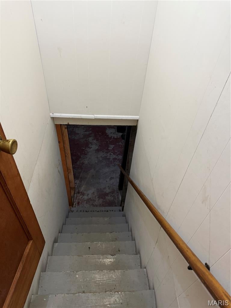 CATRON - CHARTER OAK - Residential