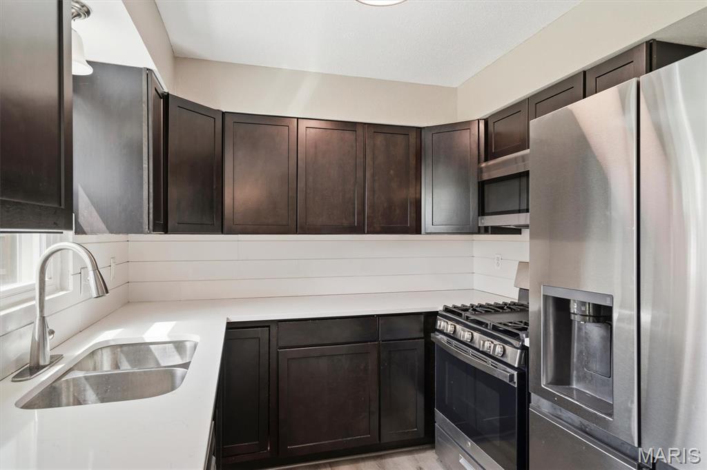 Meadowlake Acres 9thadd - Residential