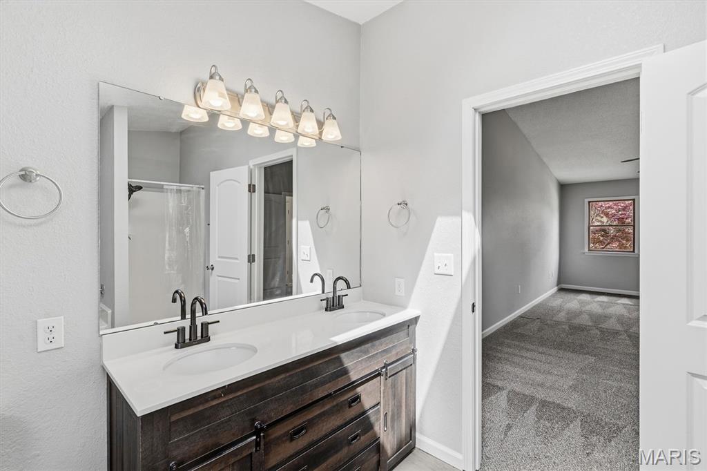 Meadowlake Acres 9thadd - Residential