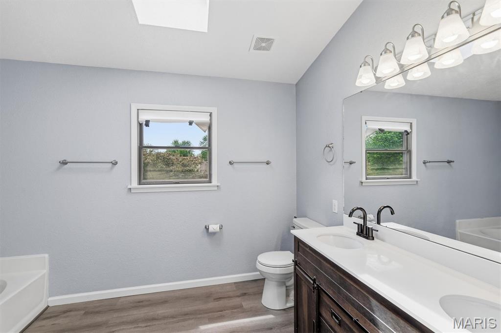 Meadowlake Acres 9thadd - Residential