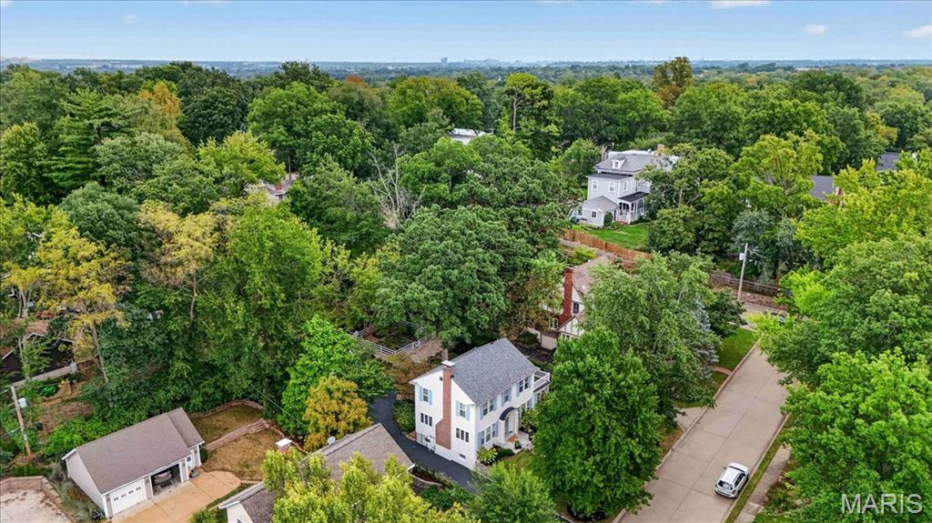 Thompson Amd - Residential